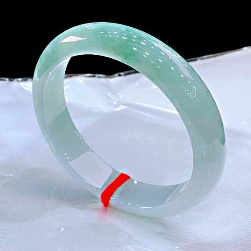 Myanmar , Natural Ice Jadeite  - đánh giá và giá Bracelets
