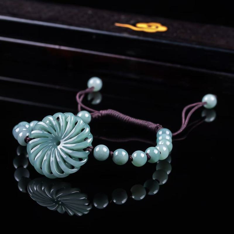 Natural Jadeite A-grade Fortun - đánh giá và giá Bracelets
