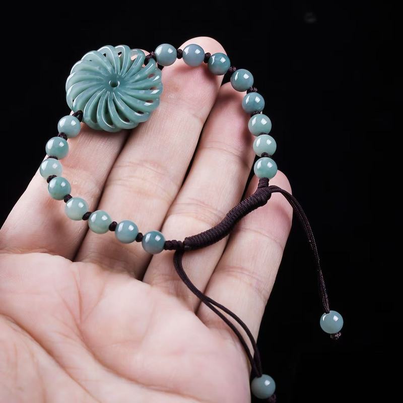Natural Jadeite A-grade Fortun - đánh giá và giá Bracelets