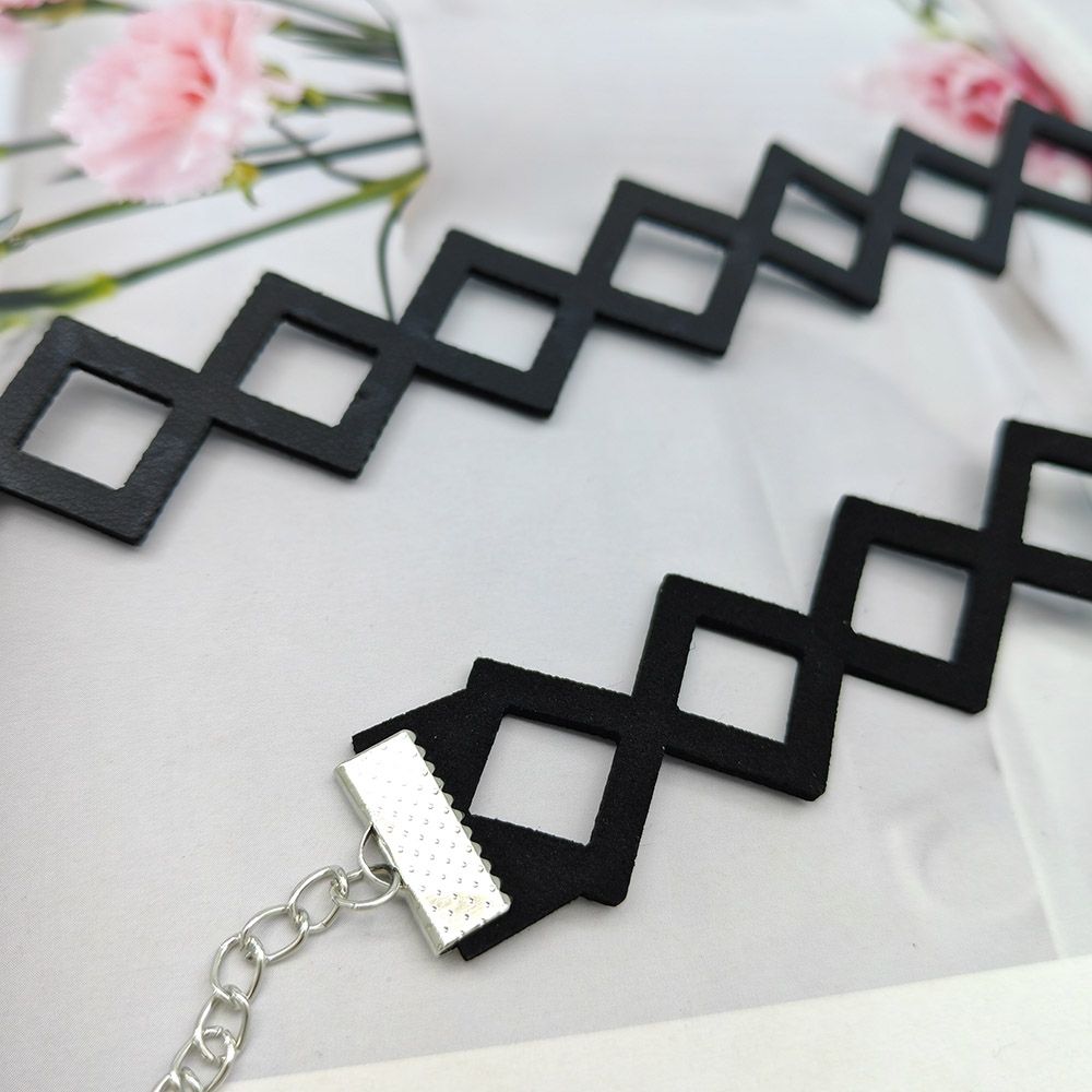 VALORANT Clove Necklace Pendan - đánh giá và giá Anime Pendant Necklace